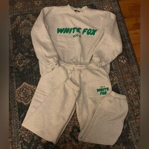 Great conditions barely won white fox sweat set